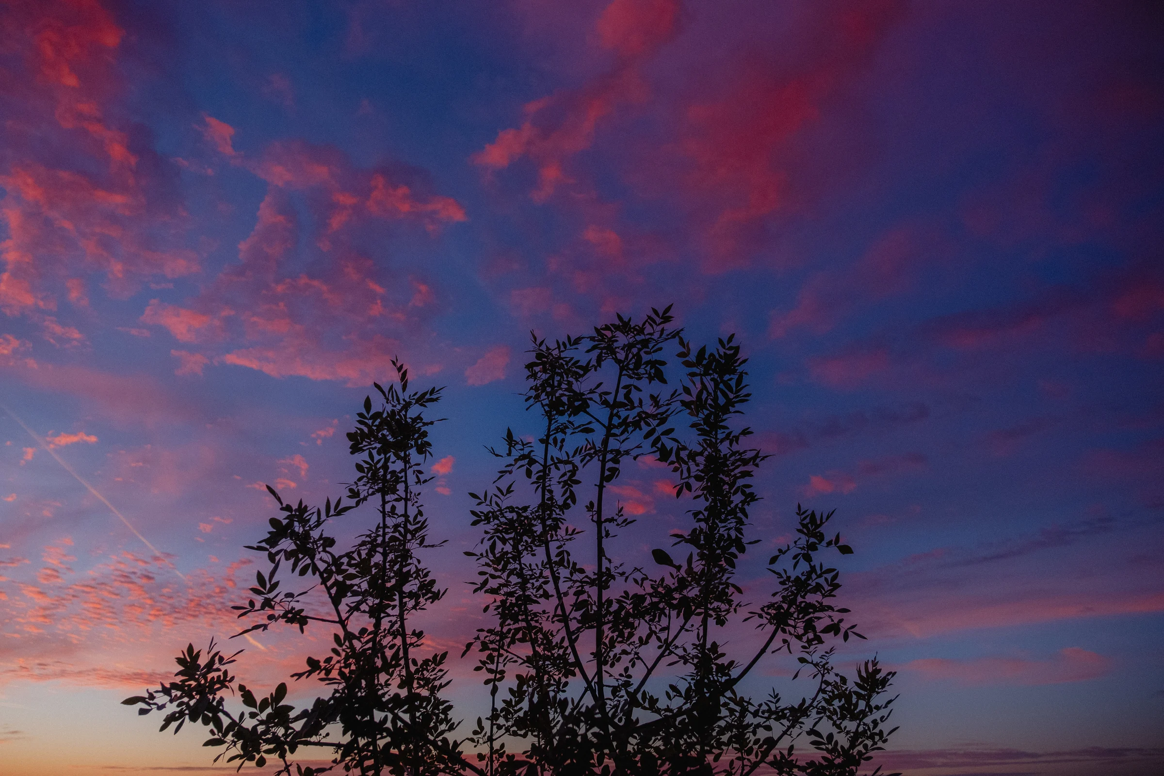 cinematic long exposure moon skyscape vancouver wa sunset