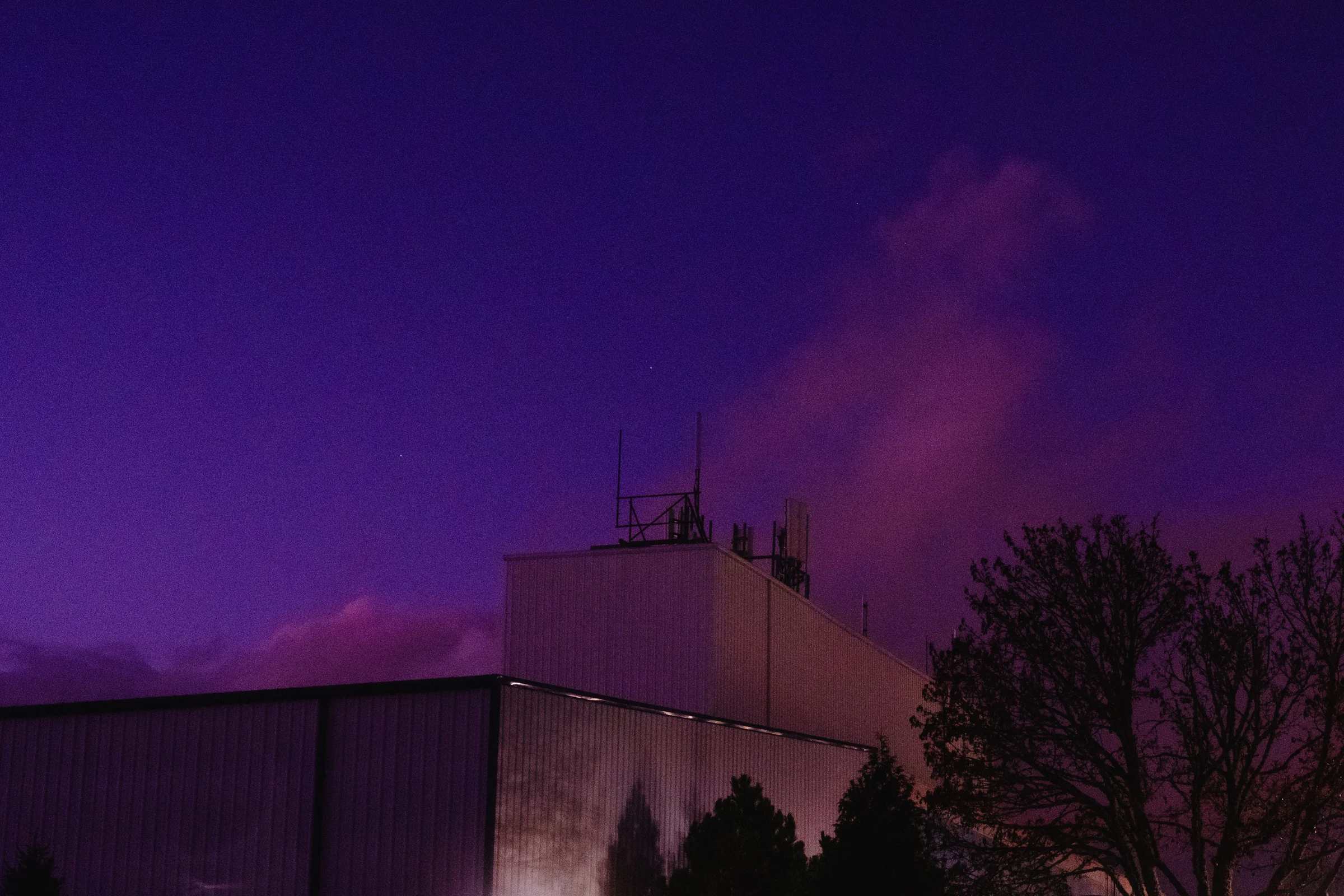 cinematic long exposure moon skyscape vancouver wa sunset