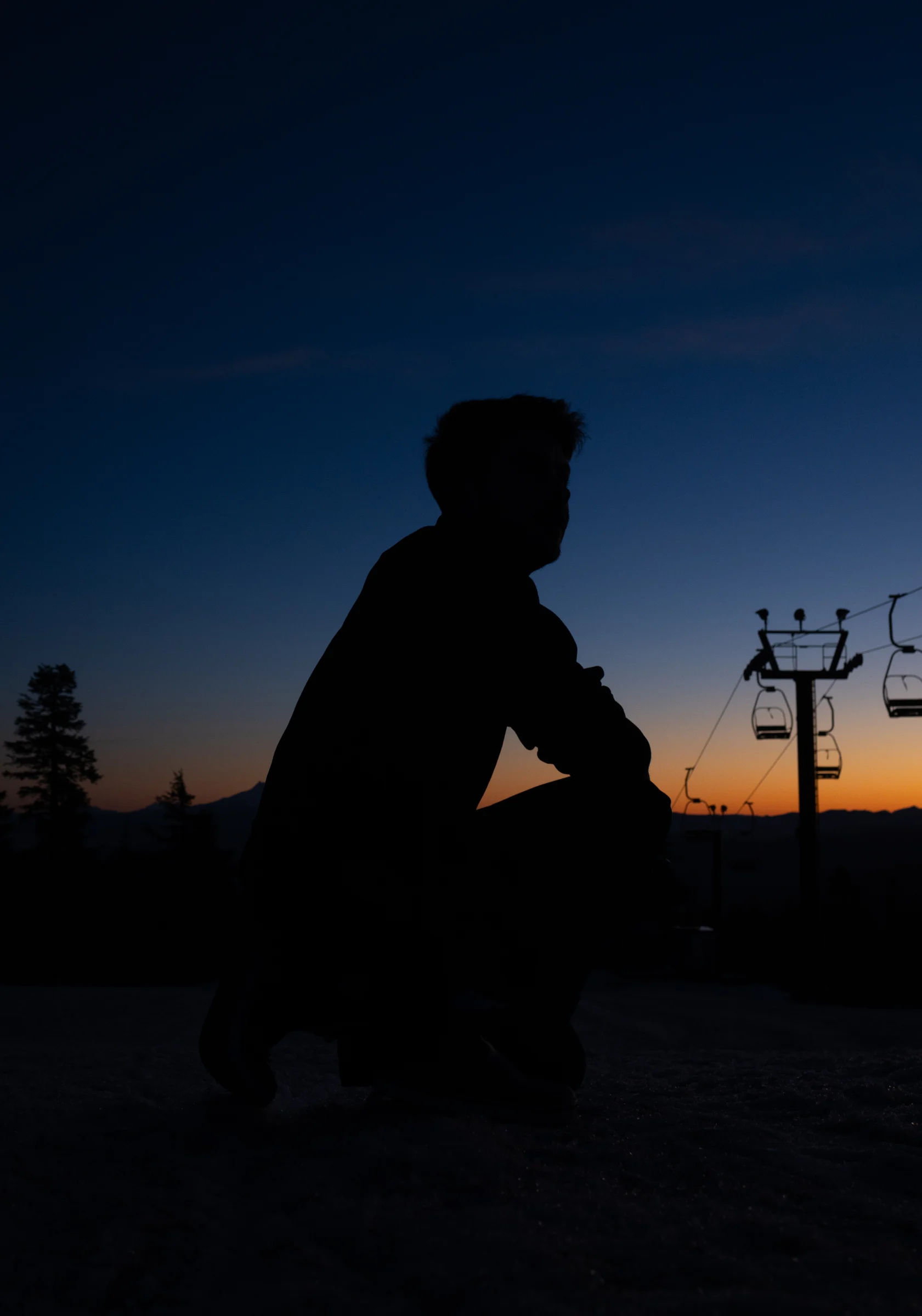 aj miranda photographing mt hood oregon portrait by tim taaca